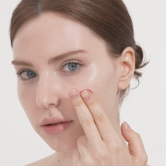 Medicube Collagen Niacinamide Jelly Cream 110mL / 3.71 fl oz – Hydrating Face Moisturizer Intro Video